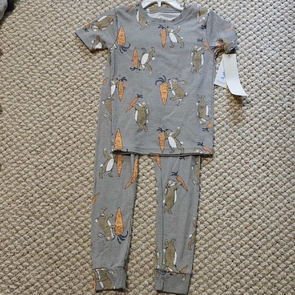 Carter's Gray Pajama Set with Bunny and Carrot Design